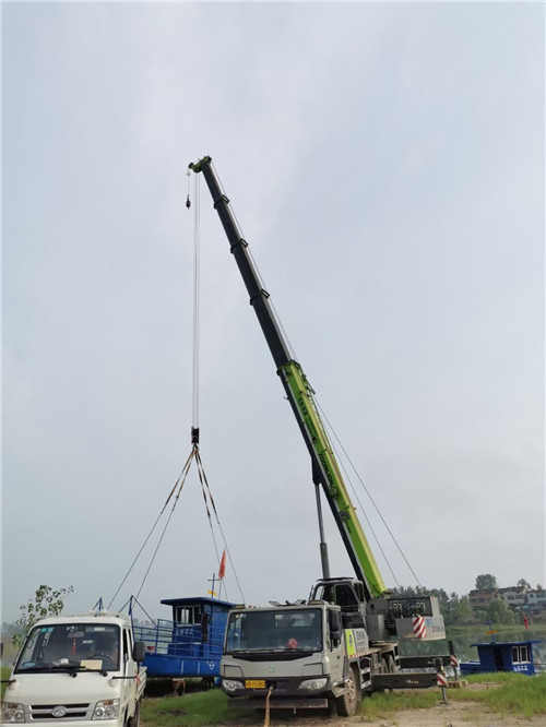 秦皇岛市桥梁建设吊装案例